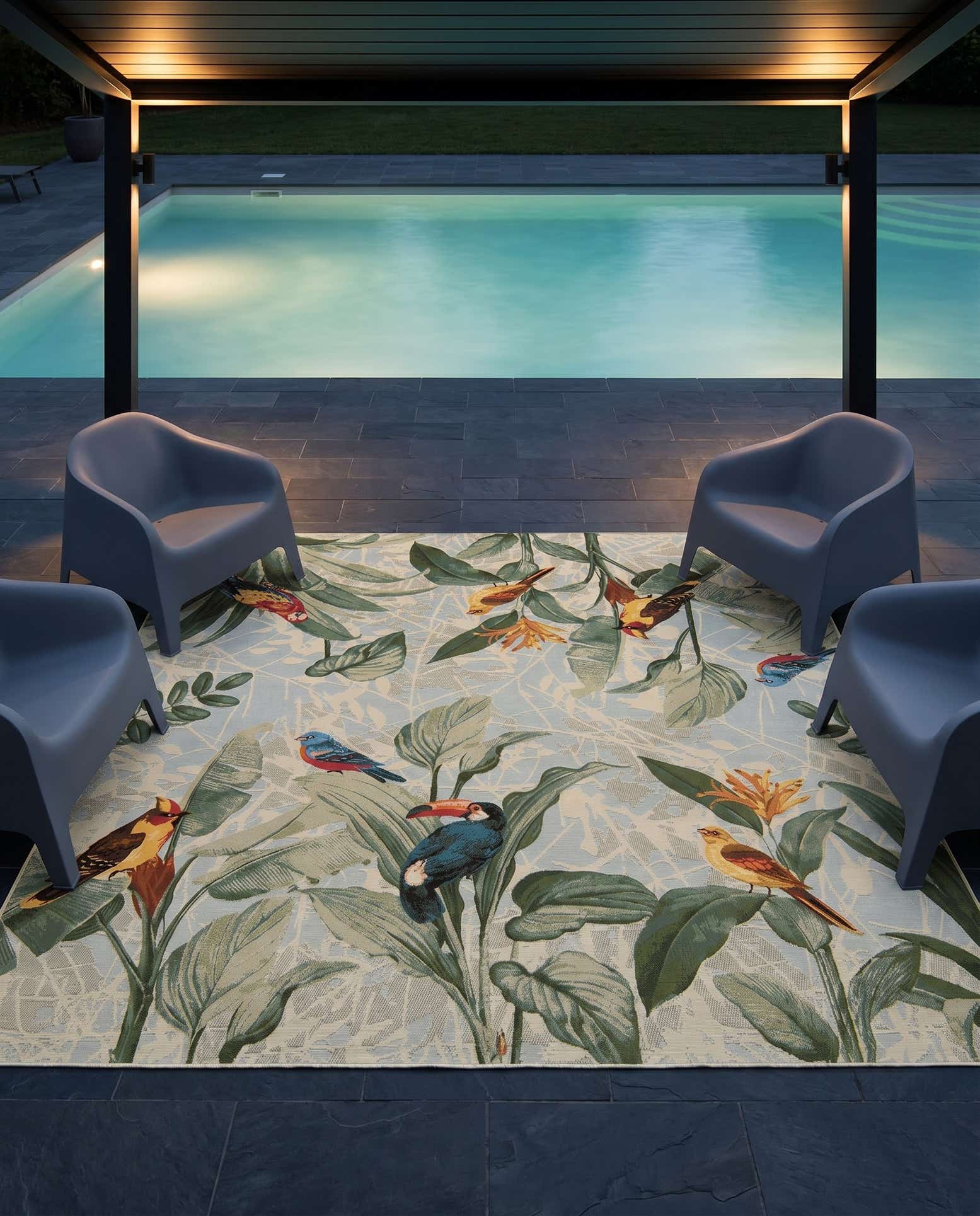 7' 10 x 7' 10 Easy-Clean Botanical Indoor / Outdoor Square Rug
