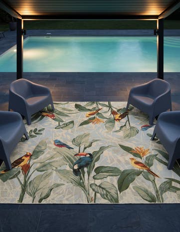 7' 10 x 7' 10 Easy-Clean Botanical Indoor / Outdoor Square Rug