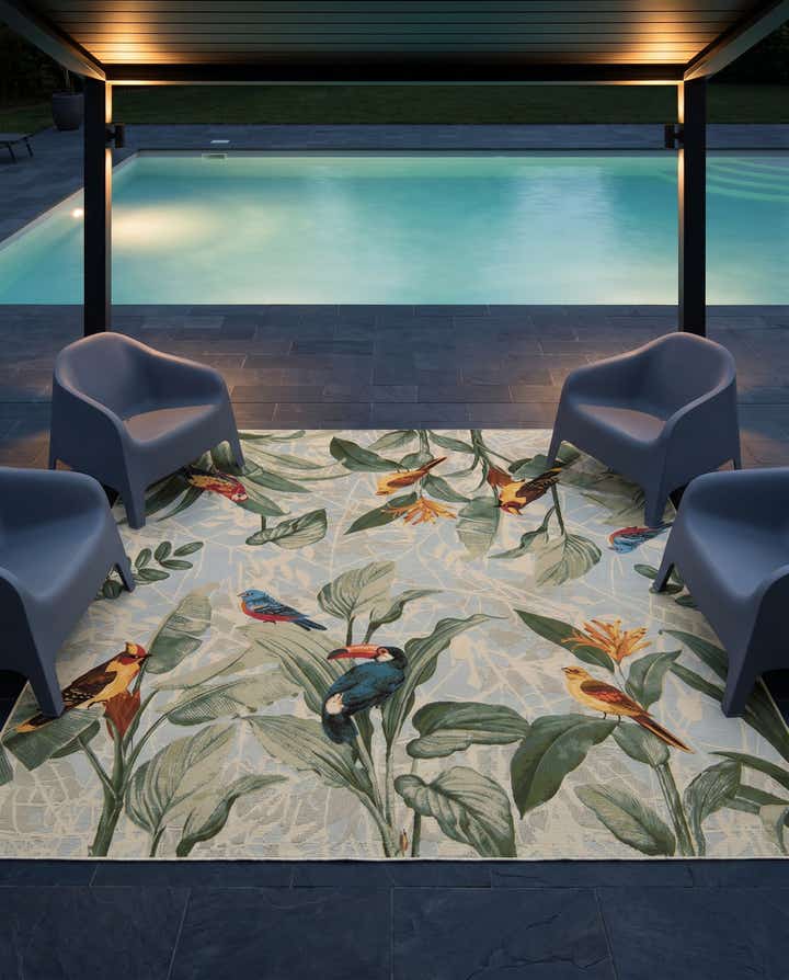 7' 10 x 7' 10 Easy-Clean Botanical Indoor / Outdoor Square Rug