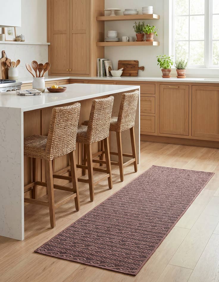 Detail image of 2' 2 x 6' Easy-Clean Modern Indoor / Outdoor Runner Rug