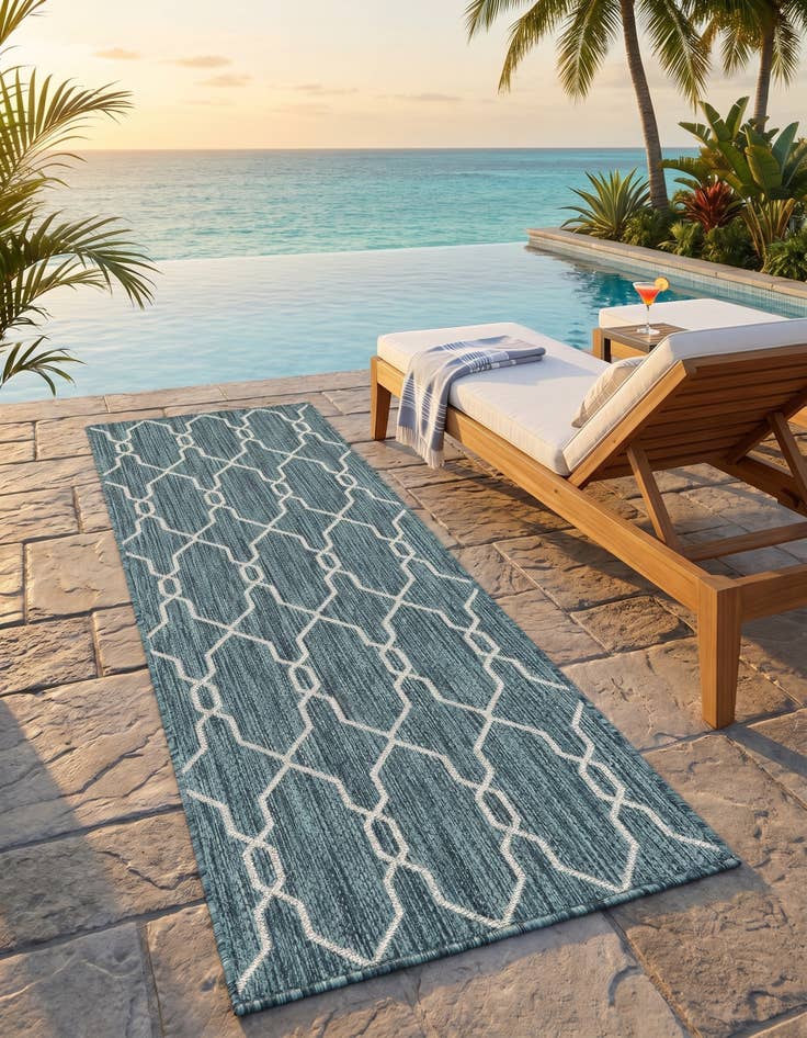 Detail image of 2' x 6' Easy-Clean Trellis Indoor / Outdoor Runner Rug