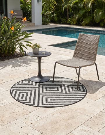 3' x 3' Easy-Clean Modern Indoor / Outdoor Round Rug