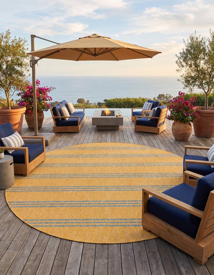 Detail image of 13' x 13' Easy-Clean Jill Zarin Anguilla Indoor / Outdoor Round Rug
