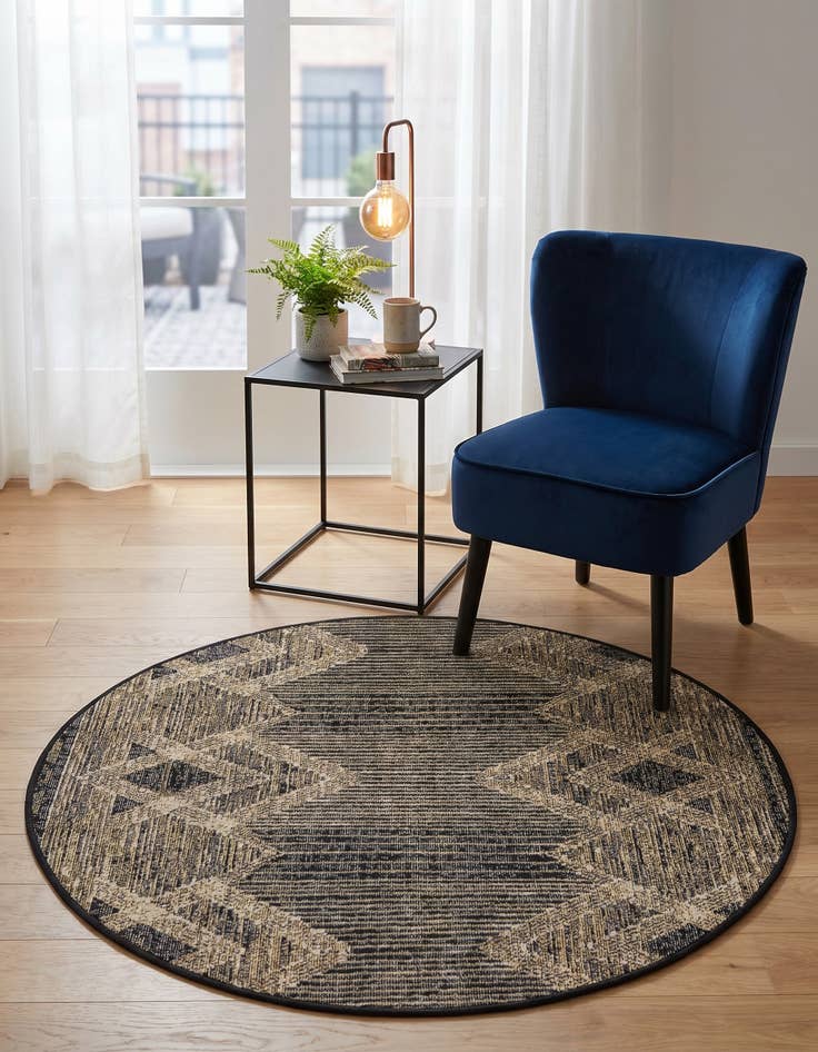 Detail image of 3' x 3' Easy-Clean Modern Indoor / Outdoor Round Rug