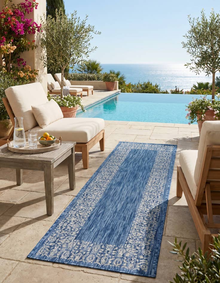 Detail image of 2' x 6' Easy-Clean Border Indoor / Outdoor Runner Rug