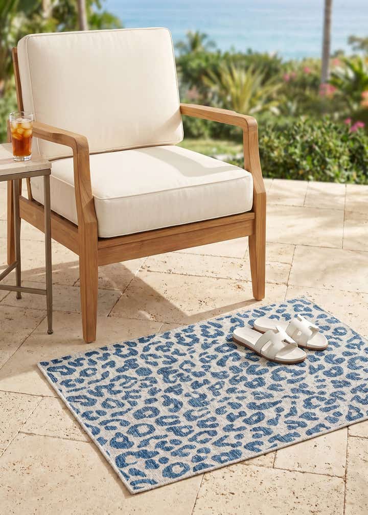 2' x 3' 1 Easy-Clean Safari Indoor / Outdoor Rug