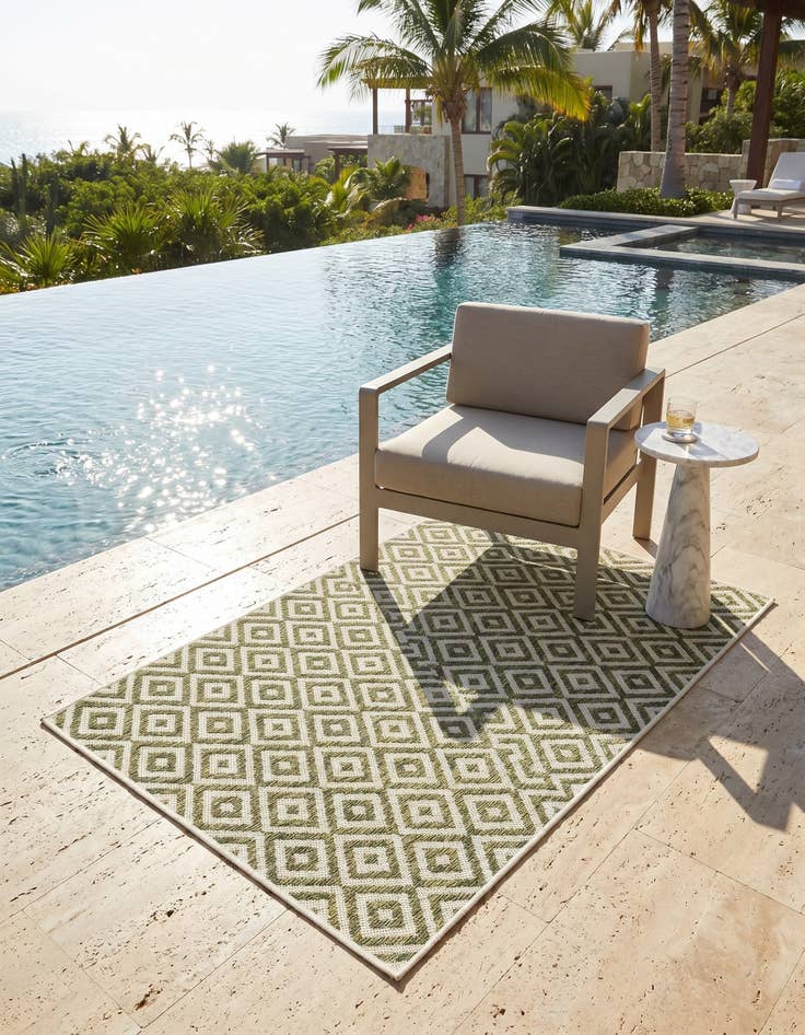Detail image of 3' x 5' 3 Easy-Clean Jill Zarin Costa Rica Indoor / Outdoor Rug