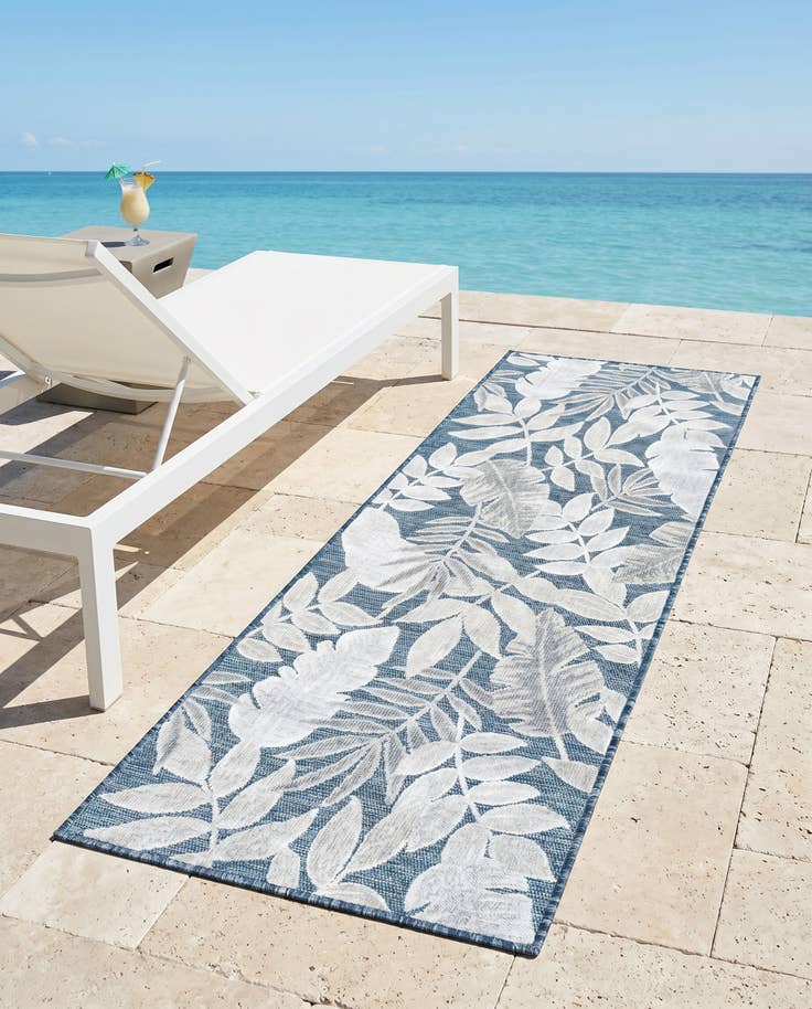 Detail image of 2' 2 x 6' Easy-Clean Botanical Indoor / Outdoor Runner Rug