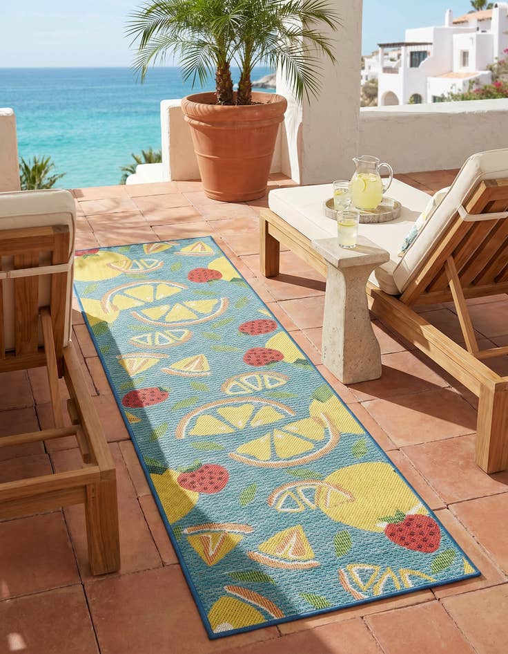Detail image of 2' 7 x 10' Easy-Clean Baja Indoor / Outdoor Runner Rug