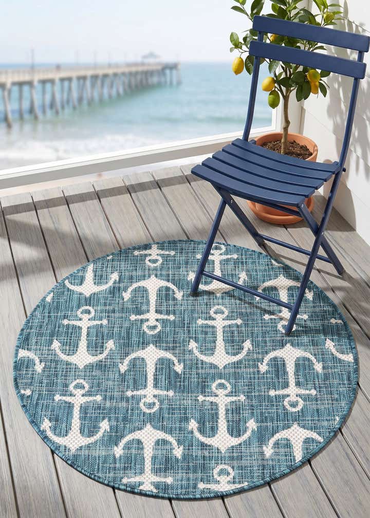 3' x 3' Easy-Clean Coastal Indoor / Outdoor Round Rug