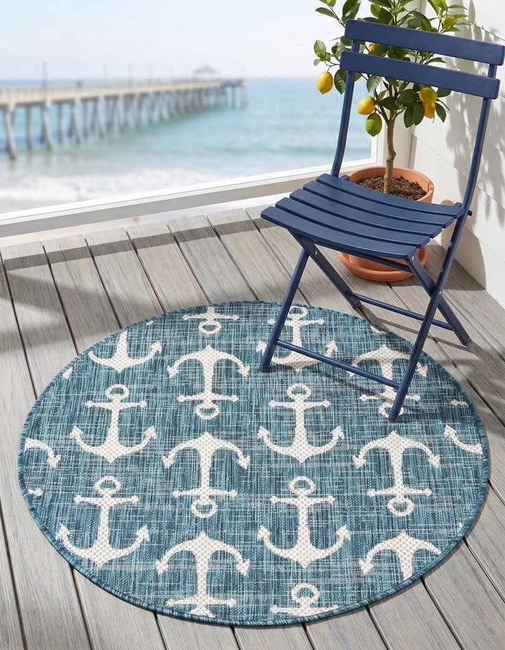 Detail image of 3' x 3' Easy-Clean Coastal Indoor / Outdoor Round Rug