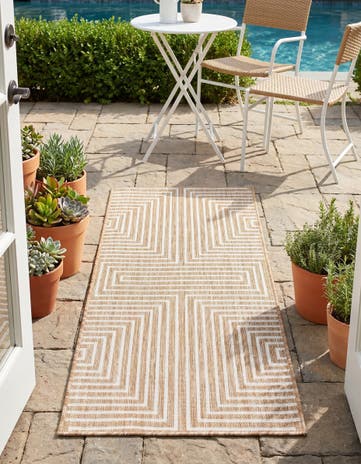 Taupe Easy-Clean Modern Indoor / Outdoor Runner Rug