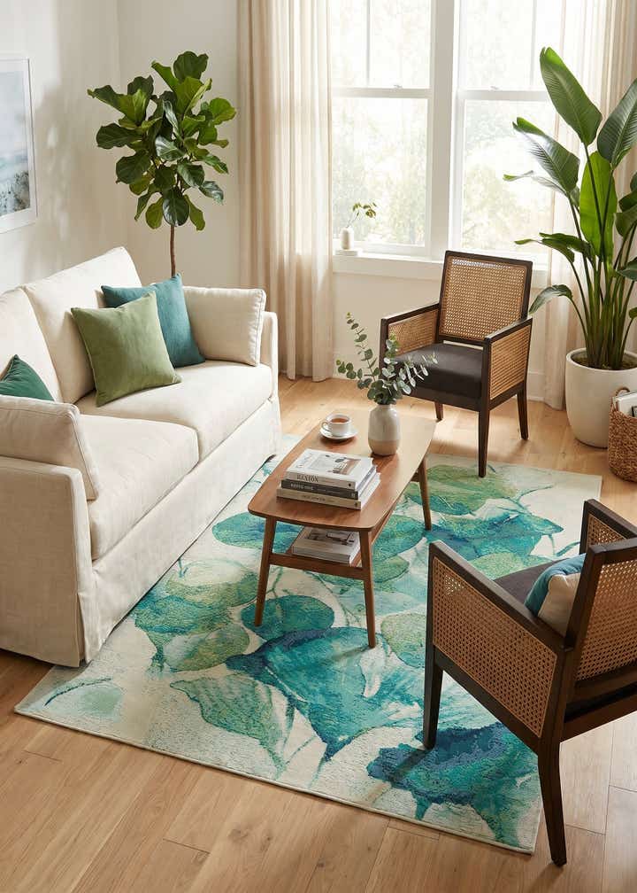 4' x 6' Easy-Clean Botanical Indoor / Outdoor Rug