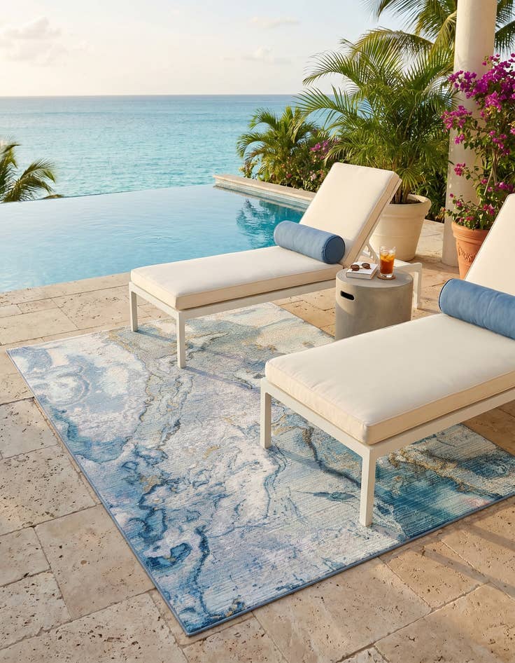Detail image of 5' 3 x 7' Easy-Clean Modern Indoor / Outdoor Rug
