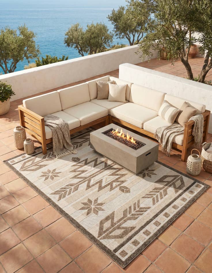 Detail image of 5' x 8' Easy-Clean Modern Indoor / Outdoor Rug