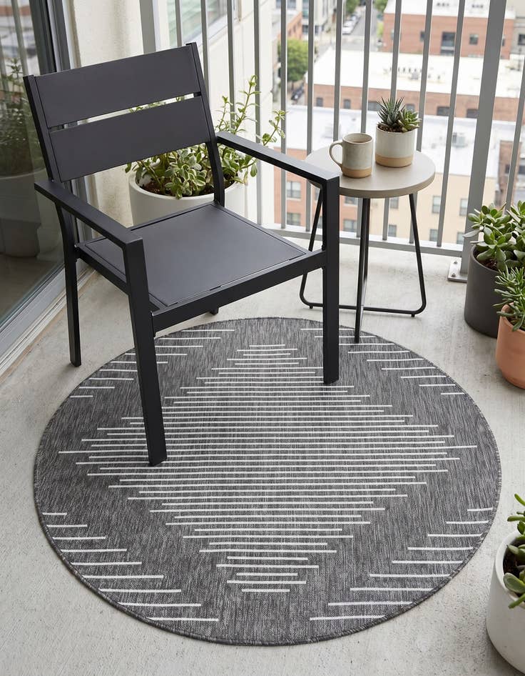 Detail image of 3' x 3' Easy-Clean Modern Indoor / Outdoor Round Rug