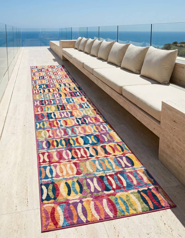 Detail image of 2' 7 x 12' Easy-Clean Modern Indoor / Outdoor Runner Rug