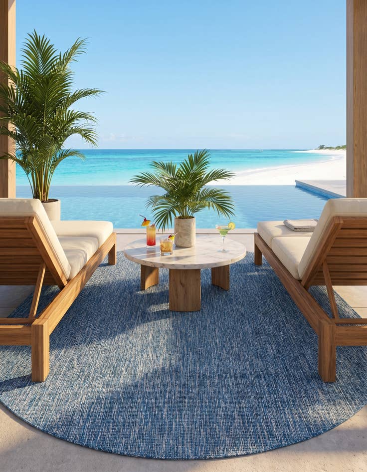 Detail image of 7' 10 x 10' Easy-Clean Solid Indoor / Outdoor Oval Rug