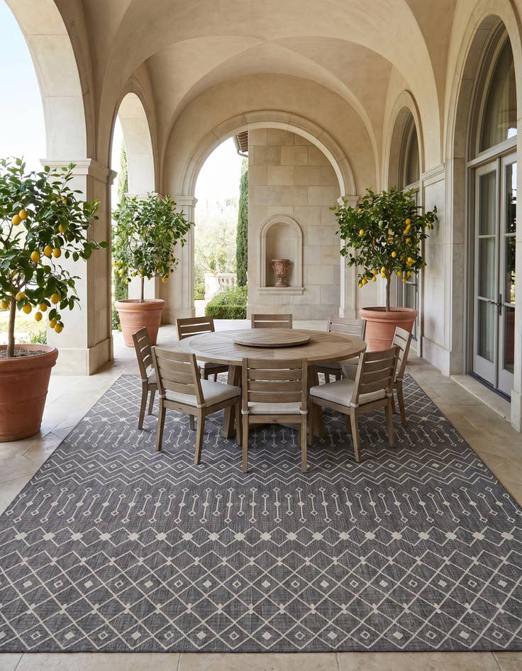 Detail image of 13' x 13' Easy-Clean Lattice Indoor / Outdoor Square Rug