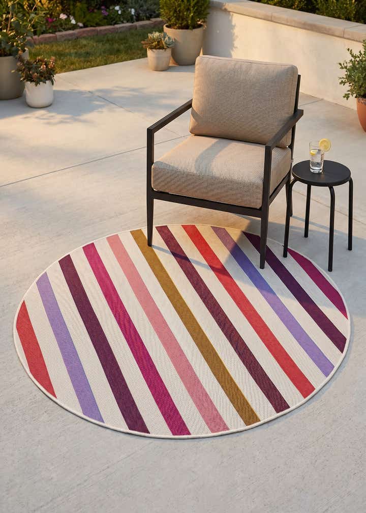 4' x 4' Easy-Clean Ribbon Indoor / Outdoor Round Rug
