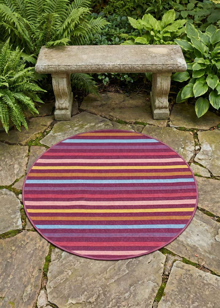 3' x 3' Easy-Clean Ribbon Indoor / Outdoor Round Rug
