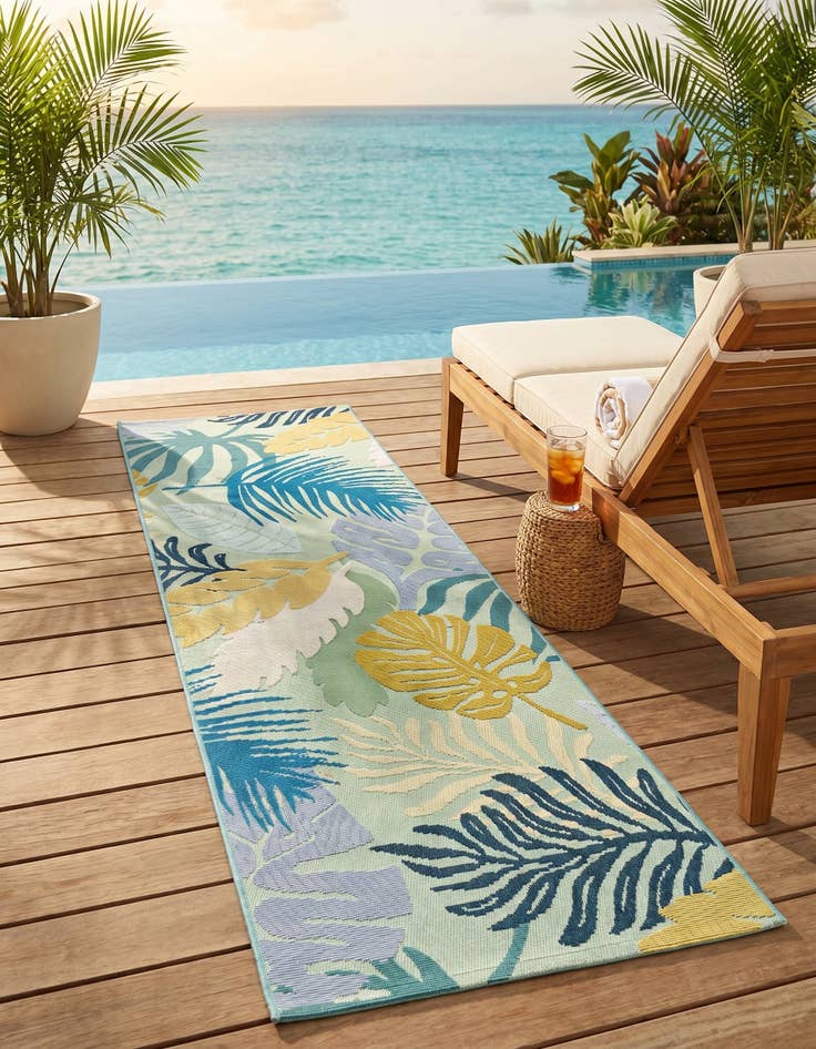 Detail image of 2' x 6' Easy-Clean Botanical Indoor / Outdoor Runner Rug