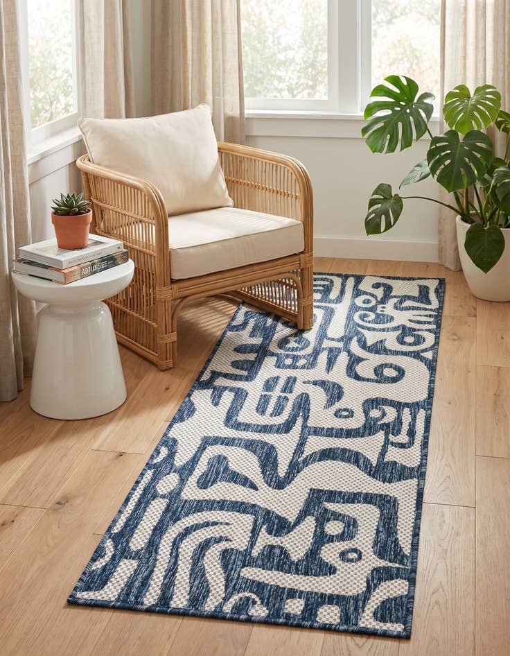 Detail image of 2' x 5' 3 Easy-Clean Modern Indoor / Outdoor Runner Rug