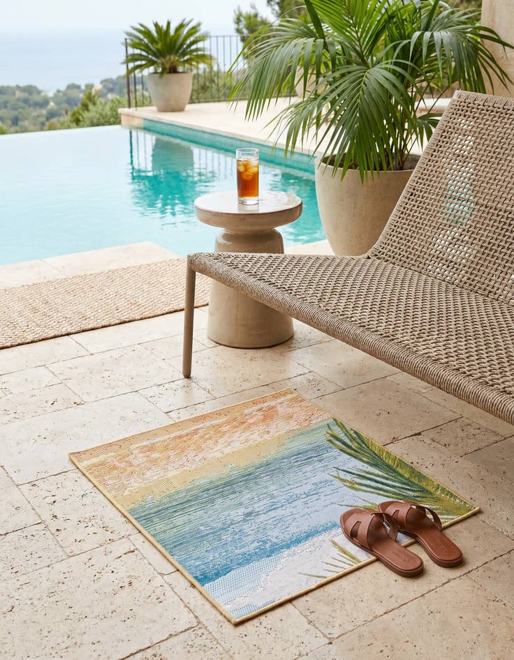 Detail image of 2' x 3' Easy-Clean Coastal Indoor / Outdoor Rug