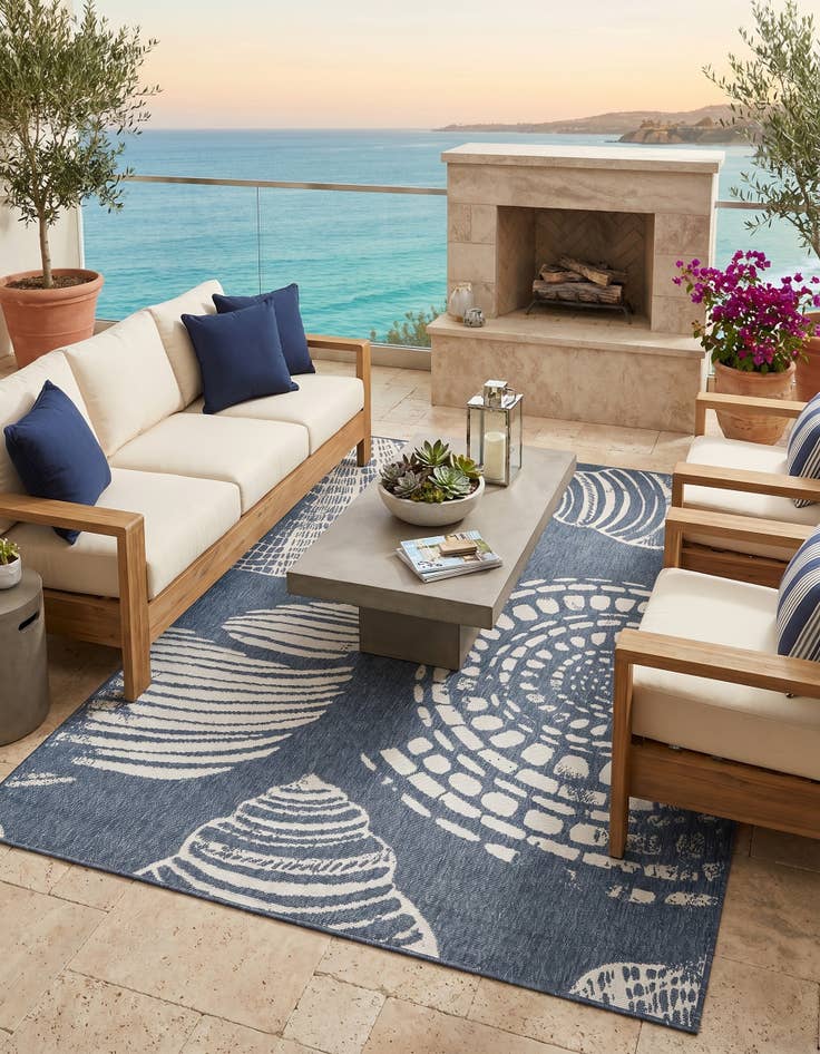 Detail image of 5' 3 x 8' Easy-Clean Coastal Indoor / Outdoor Rug