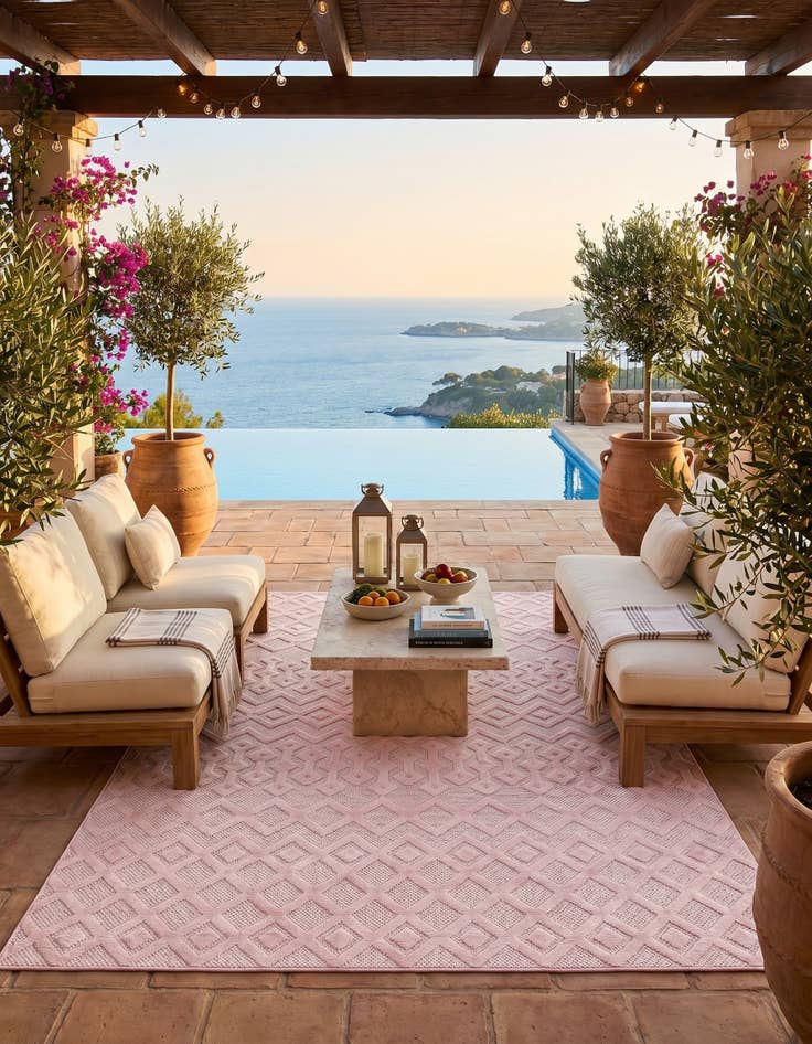 Detail image of 6' x 9' Easy-Clean Trellis Textured Indoor / Outdoor Rug