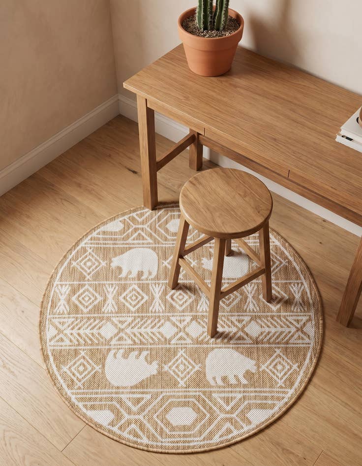 Detail image of 3' x 3' Easy-Clean Southwestern Indoor / Outdoor Round Rug