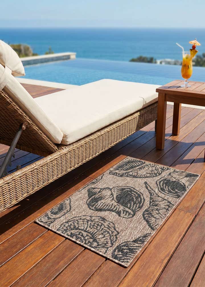 2' x 3' Easy-Clean Coastal Indoor / Outdoor Rug