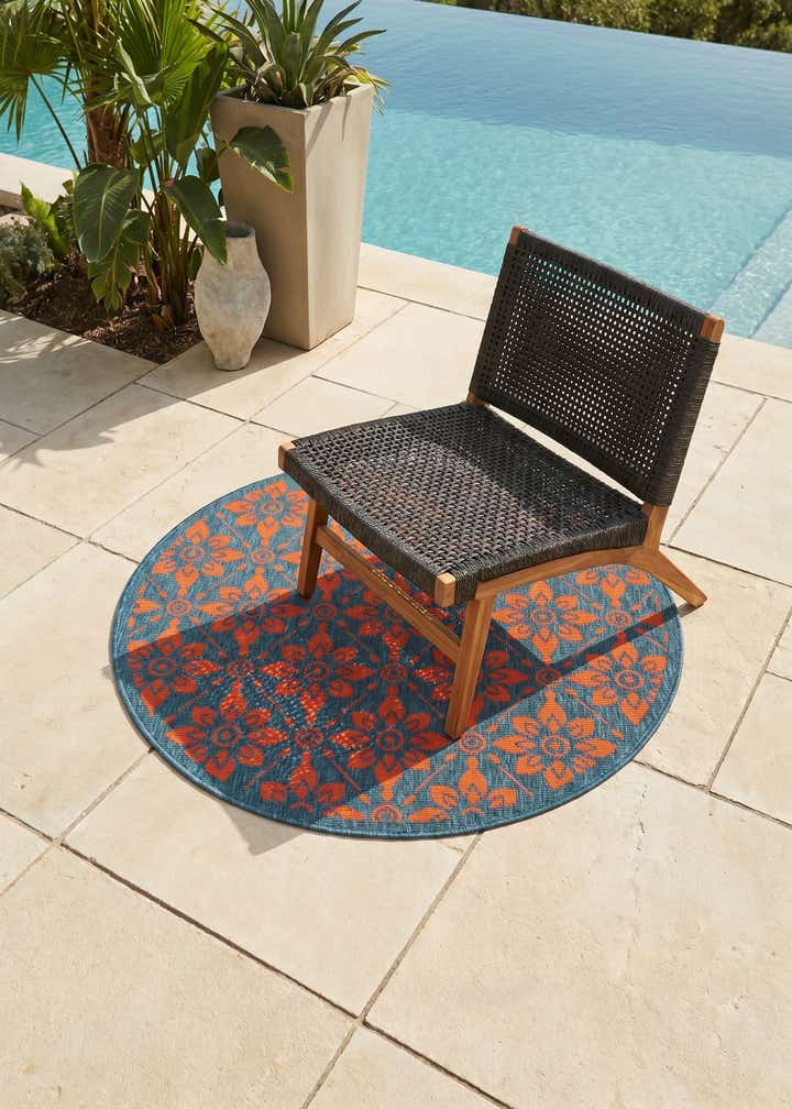 4' x 4' Easy-Clean Trellis Indoor / Outdoor Round Rug