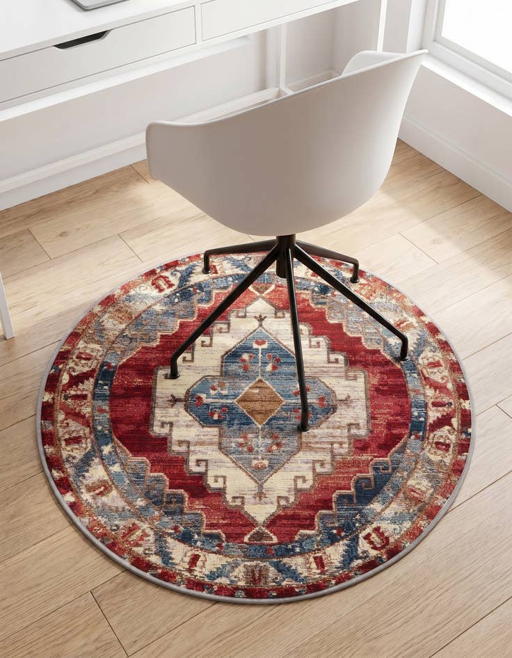 Detail image of 3' x 3' Easy-Clean Traditional Indoor / Outdoor Round Rug