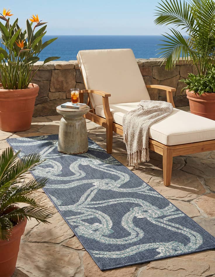 Detail image of 2' x 6' Easy-Clean Coastal Indoor / Outdoor Runner Rug