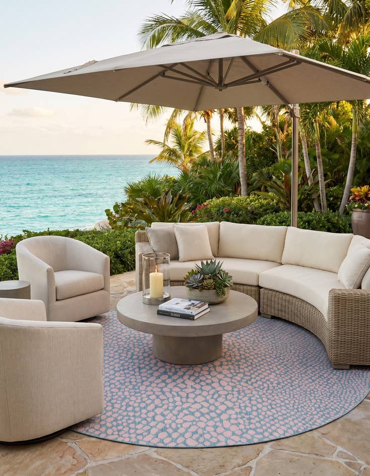 Detail image of 13' x 13' Easy-Clean Jill Zarin Cape Town Indoor / Outdoor Round Rug