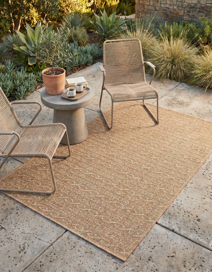 Detail image of 3' 3 x 5' Easy-Clean Modern Indoor / Outdoor Rug