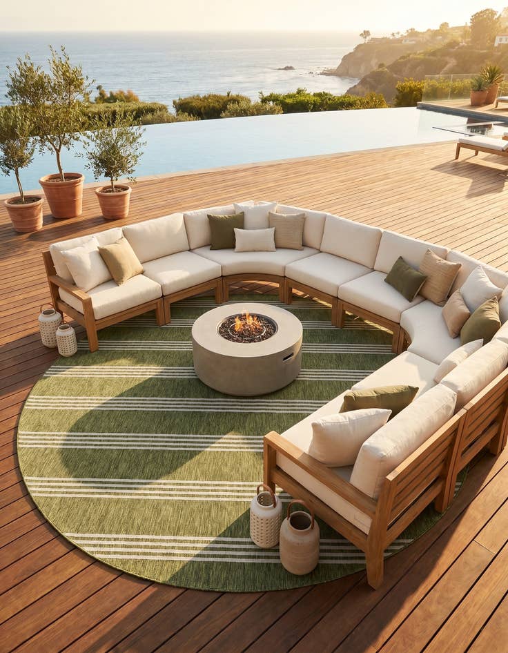 Detail image of 13' x 13' Easy-Clean Jill Zarin Anguilla Indoor / Outdoor Round Rug