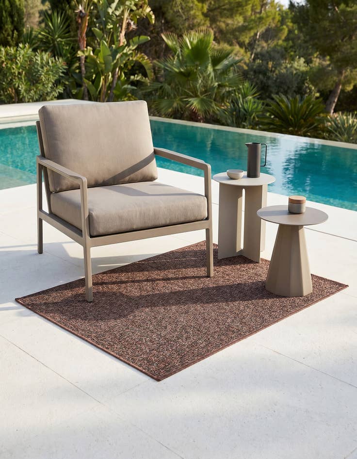 Detail image of 3' 3 x 5' Easy-Clean Modern Indoor / Outdoor Rug