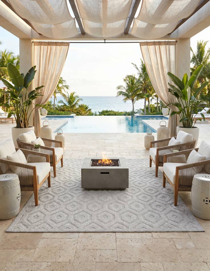 Detail image of 6' x 9' Easy-Clean Trellis Textured Indoor / Outdoor Rug