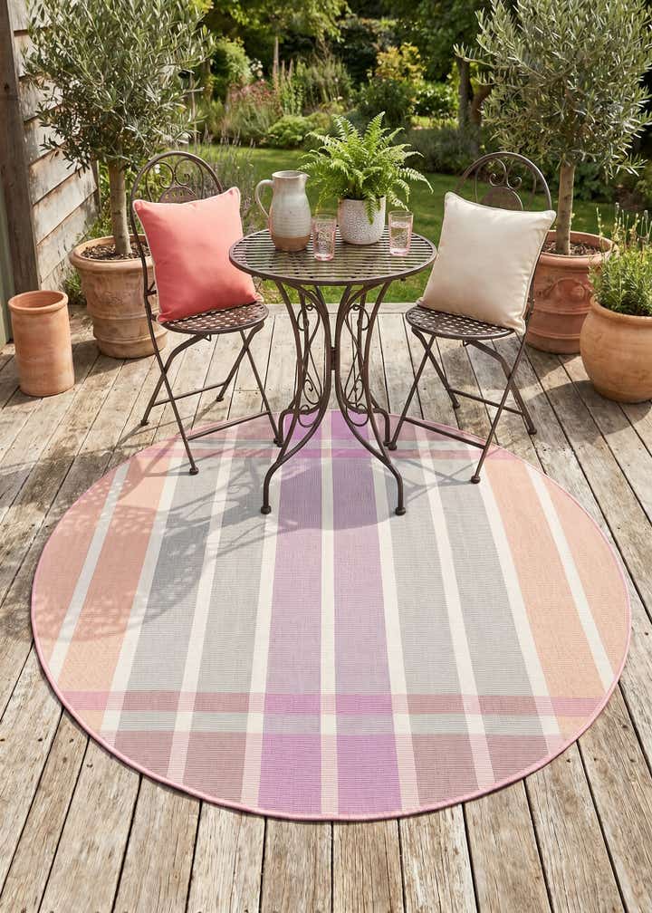 4' x 4' Easy-Clean Striped Indoor / Outdoor Round Rug
