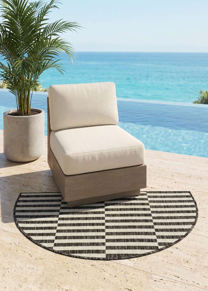 2' 2 x 3' 7 Easy-Clean Striped Indoor / Outdoor Hearth Rug