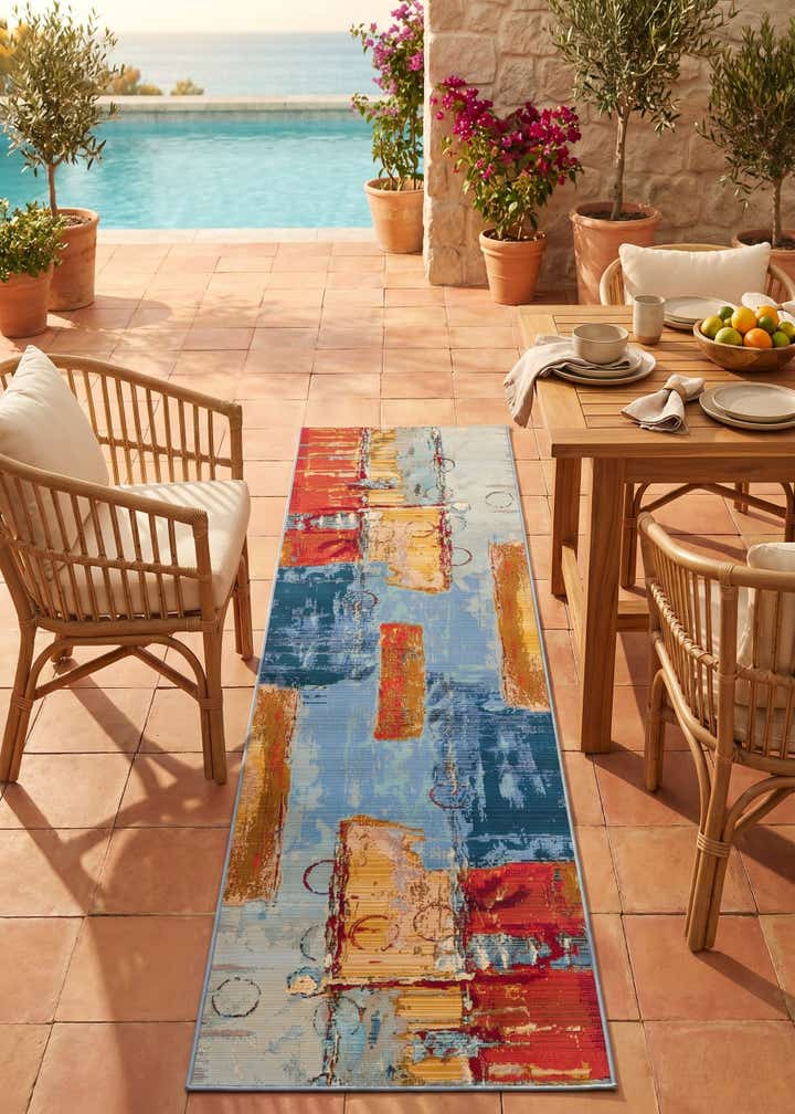 2' 7 x 9' Easy-Clean Modern Indoor / Outdoor Runner Rug