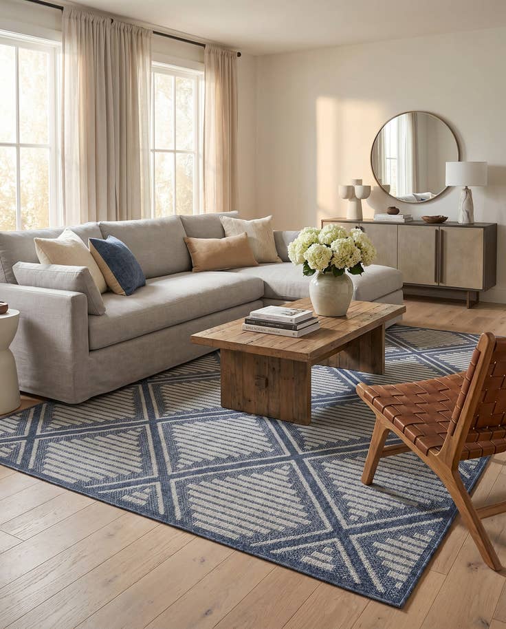 Detail image of 9' x 12' Easy-Clean Lattice Indoor / Outdoor Rug