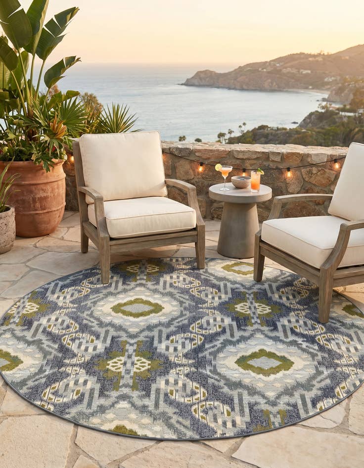 Detail image of 8' x 8' Easy-Clean Modern Indoor / Outdoor Round Rug