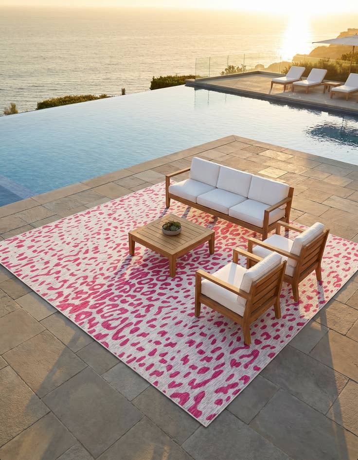 Detail image of 10' x 10' Easy-Clean Safari Indoor / Outdoor Square Rug