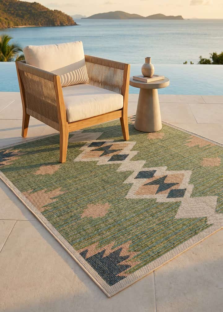 5' 3 x 5' 3 Easy-Clean Baja Indoor / Outdoor Square Rug