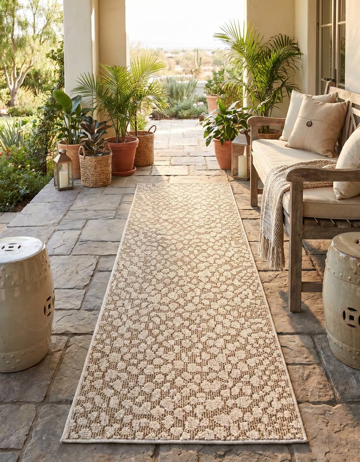 Detail image of 2' x 6' 1 Easy-Clean Safari Indoor / Outdoor Runner Rug