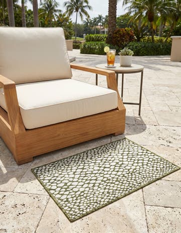 2' x 3' Easy-Clean Jill Zarin Cape Town Indoor / Outdoor Rug
