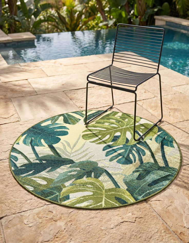 Detail image of 3' x 3' Easy-Clean Botanical Indoor / Outdoor Round Rug